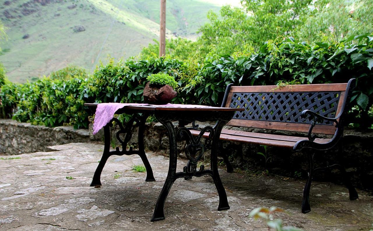 To Petrino Guesthouse Agios Germanos Exterior photo